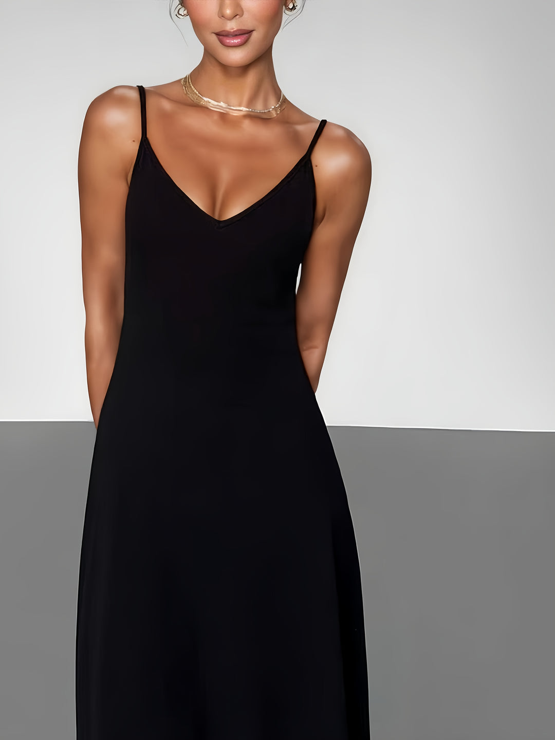 Clio | Women Backless Spaghetti Strap Maxi Dress