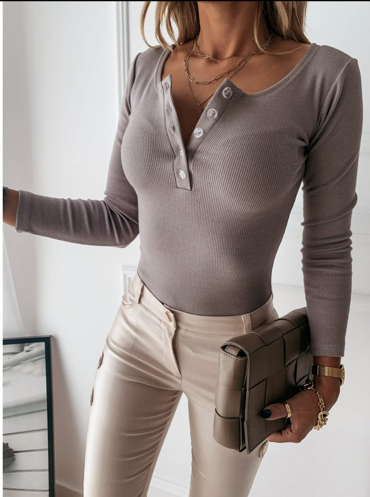 Leda | Women Ribbed Button Long Sleeve Top