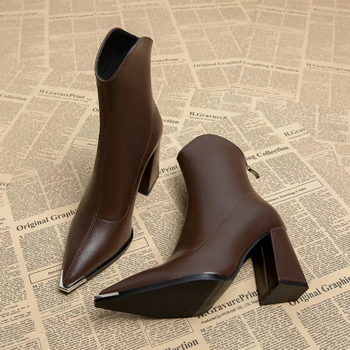 Halldis | Women Pointed Block Heeled Boots