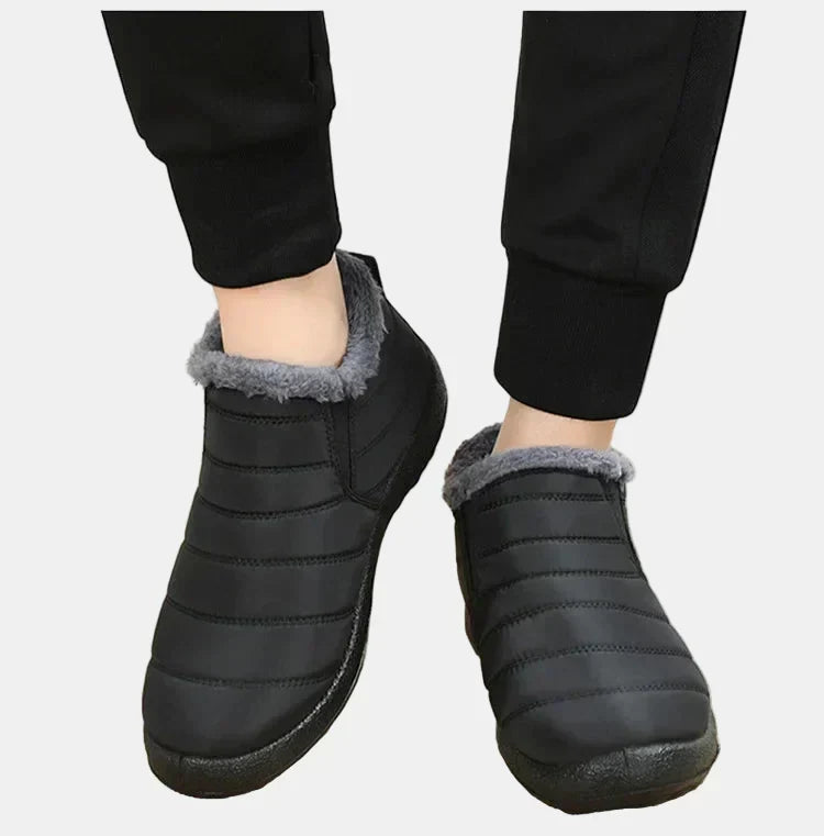 Gunvor | Women Quilted Fur Cuff Boots