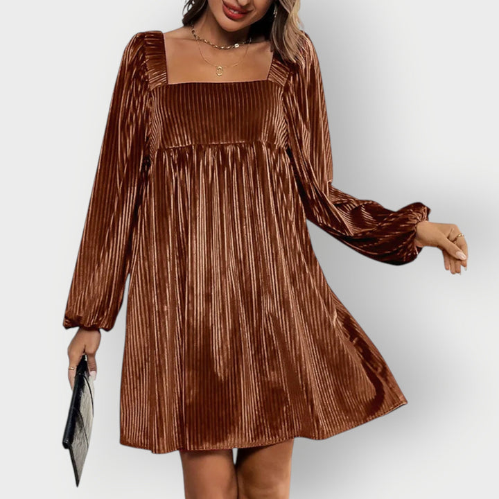 Annabeth Women Backless Velvet Long Sleeve Babydoll Mini Dress