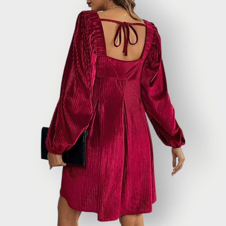 Annabeth Women Backless Velvet Long Sleeve Babydoll Mini Dress