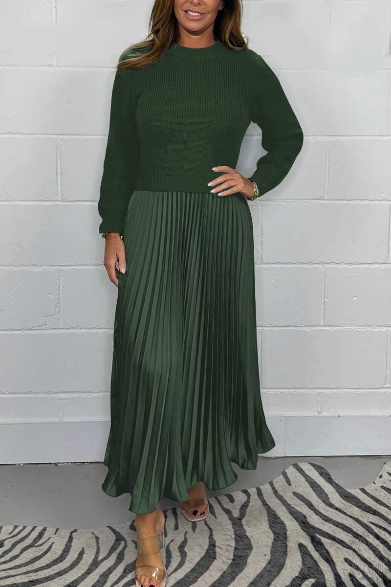 Gunhild | Women Ribbed Sweater Pleated Skirt Set