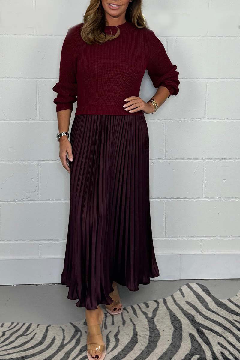 Gunhild | Women Ribbed Sweater Pleated Skirt Set