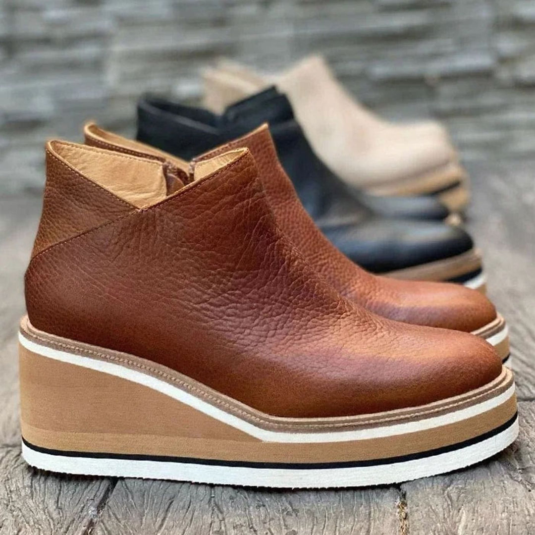Gale | Women Platform Wedge Chelsea Boots