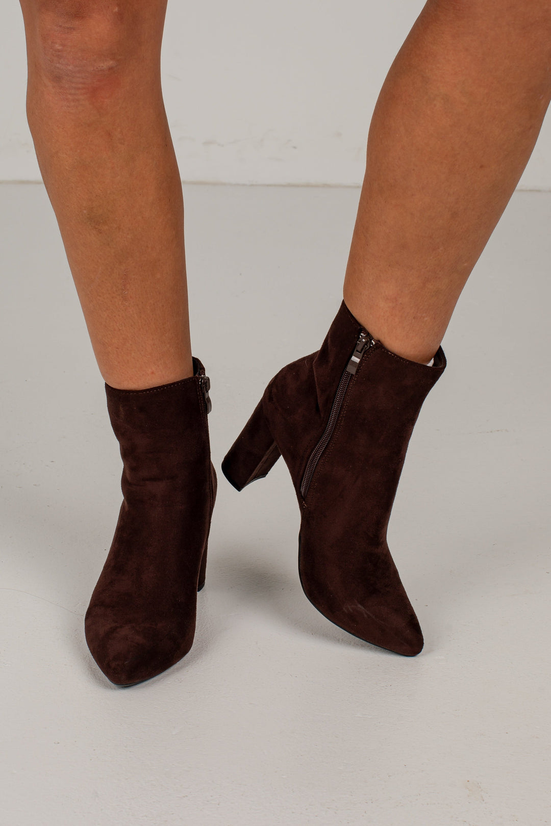 Jolanda Women Faux Suede Block Heel Side Zip Winter Boots
