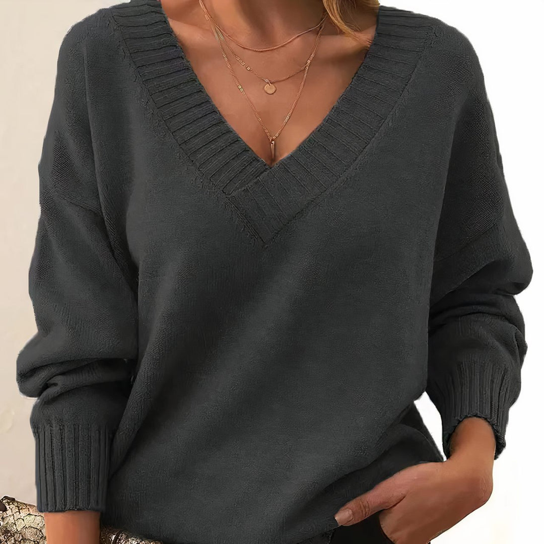Katrin | Women Relaxed V Neck Sweater