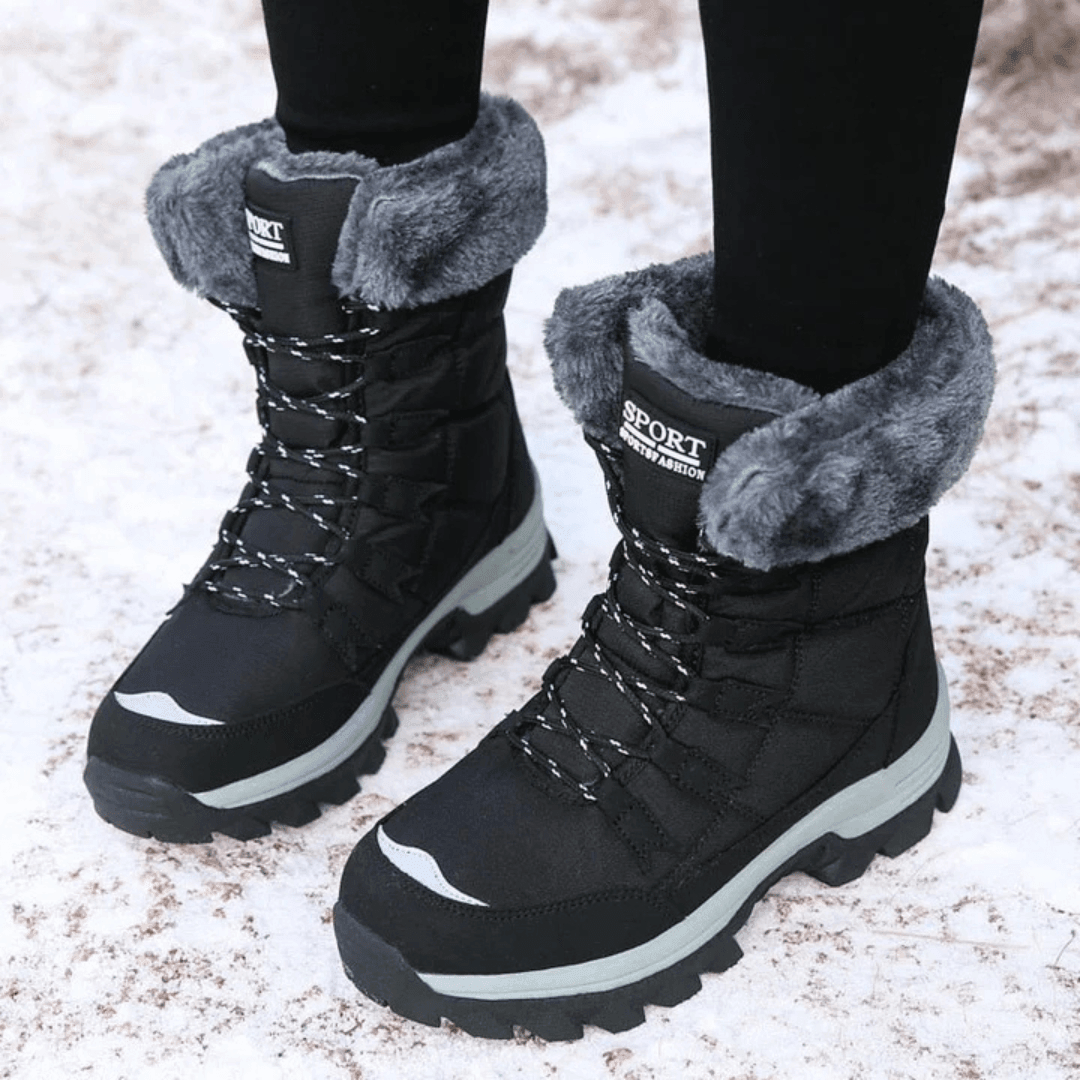 Bergljot | Women Fur Cuff Winter Boots