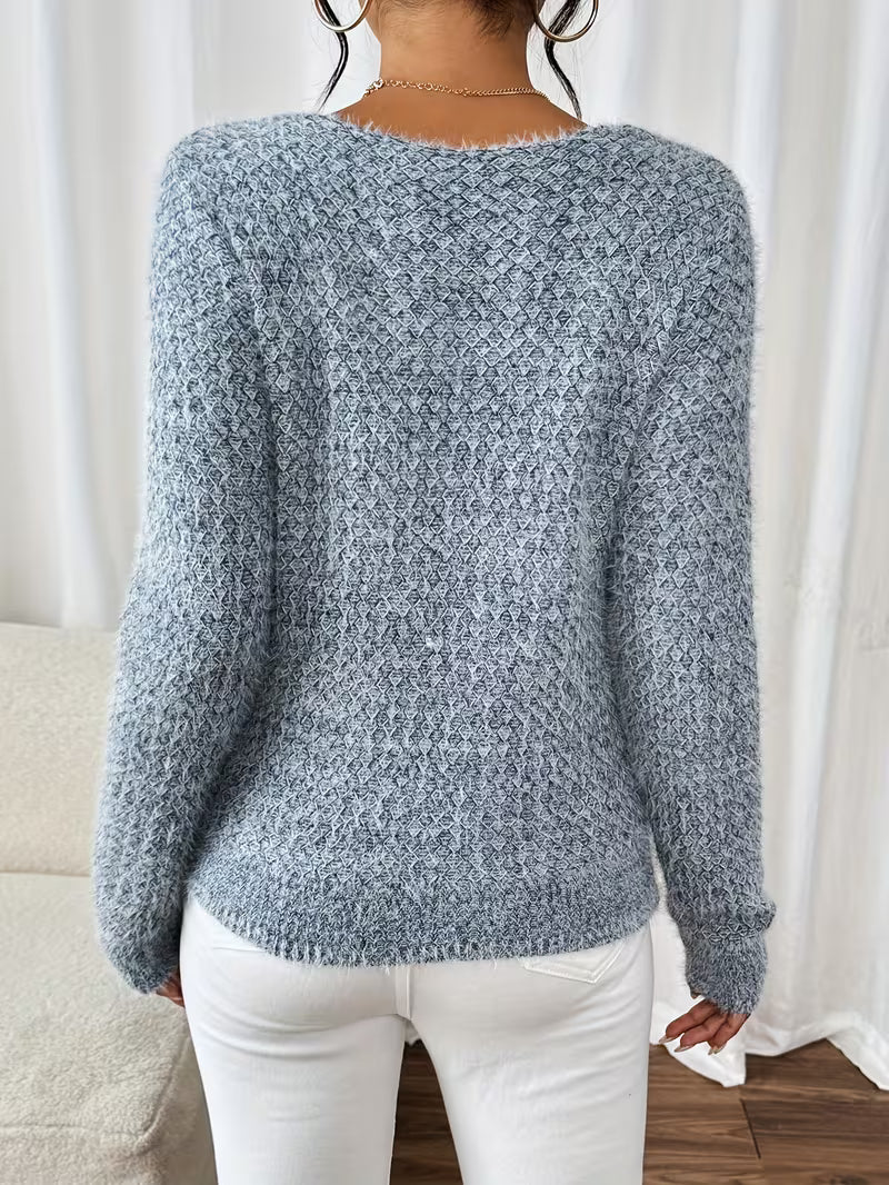 Roos | Women Textured V Neck Sweater