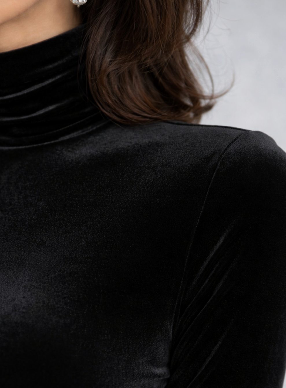 Candace Women Ruched Velvet Turtleneck Midi Black Cocktail Dress